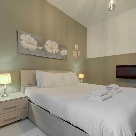 Cozy 1br In With Wifi, Ac And Comfy Bed By 360 Estates * 그지라