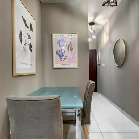 Cozy 1br In With Wifi, Ac And Comfy Bed By 360 Estates 아파트 *